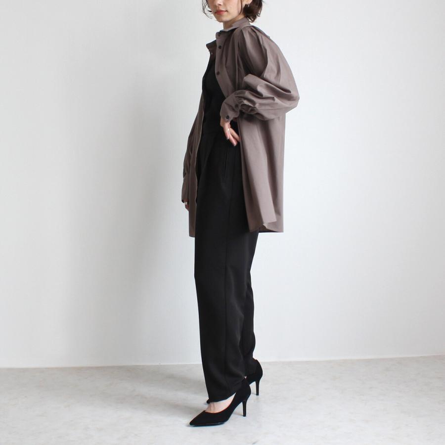 イージーな履き心地でもきっちり見えるタックテーパードパンツ |  | 13