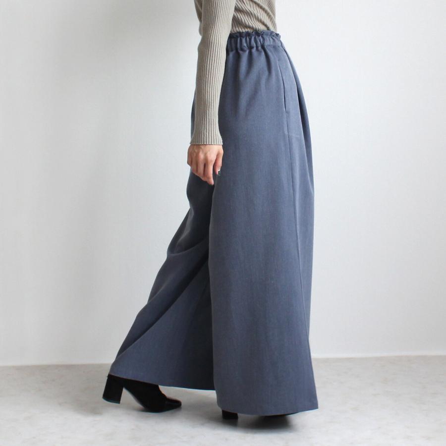 オーバーシルエットながら上品な落ち感のありルーズに見えないワイドパンツ |  | 05