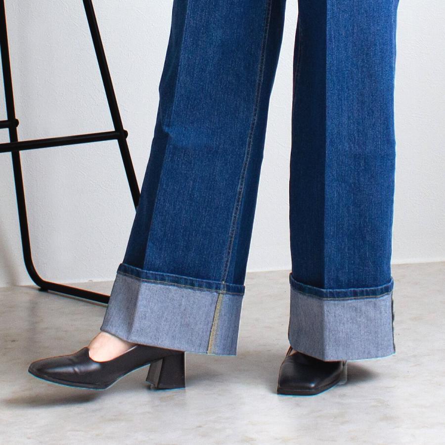 太めのロールアップデザインとセンタープレスでワイド幅でも野暮ったさなくすっきりした印象のワイドパンツ |  | 04