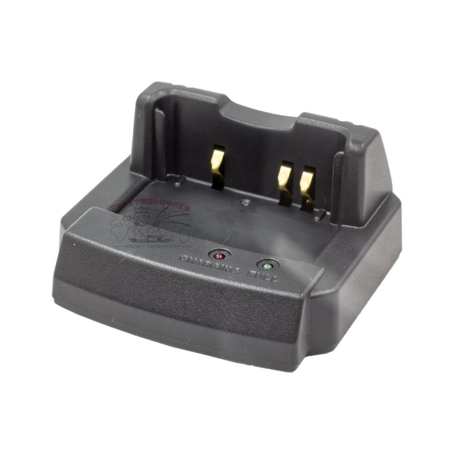 SBH-52 八重洲無線 急速充電用クレードル CD-41の後継品 VX-8D,FT1D,FT2D,FT3D,FT5D用 | 八重洲無線 | 01