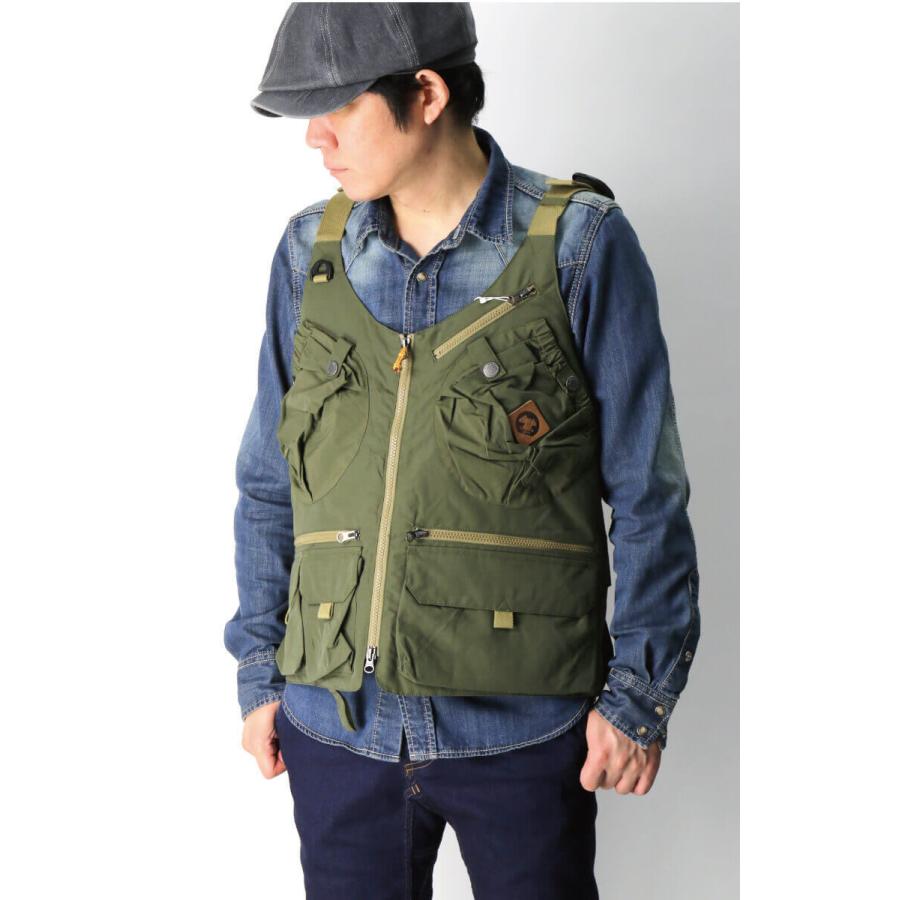 grn (ジーアールエヌ) 手ぶら ベスト 21(TEBURA VEST 21)（撥水