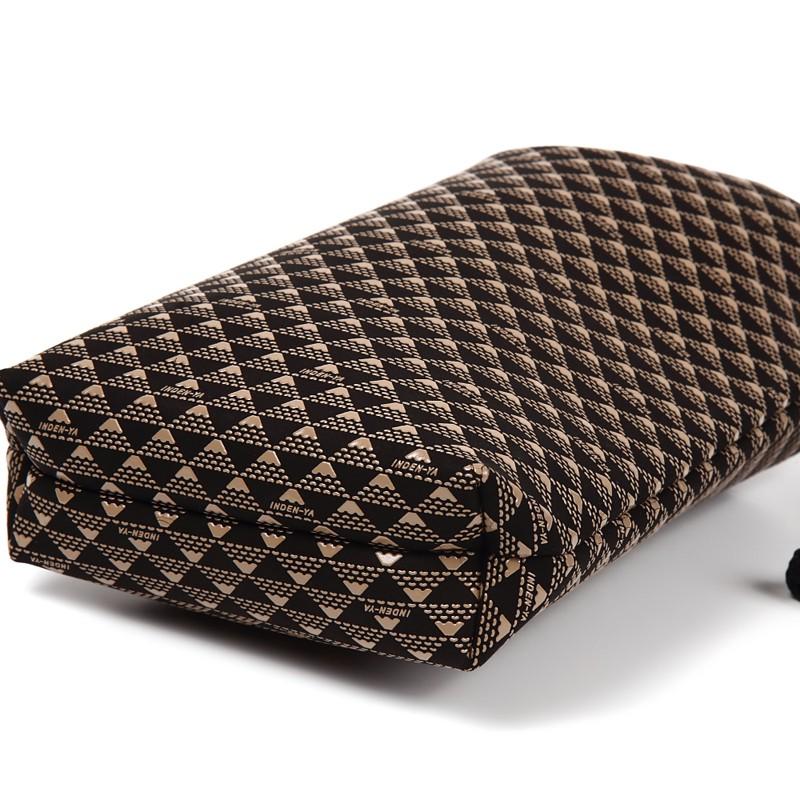 バレンタイン 合切袋 印傳屋 印伝 本革 和柄 たかね 送料無料 甲州印伝 本革 レザー 革 日本製 軽量 軽い おしゃれ 2811 ギフト  母 花以外 | 印傳屋 | 06