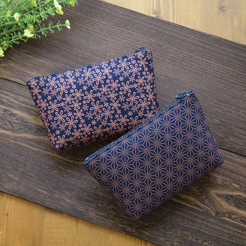 印傳屋（INDEN-YA） 卒業祝い ポーチ 印伝 本革 和柄 送料無料 甲州