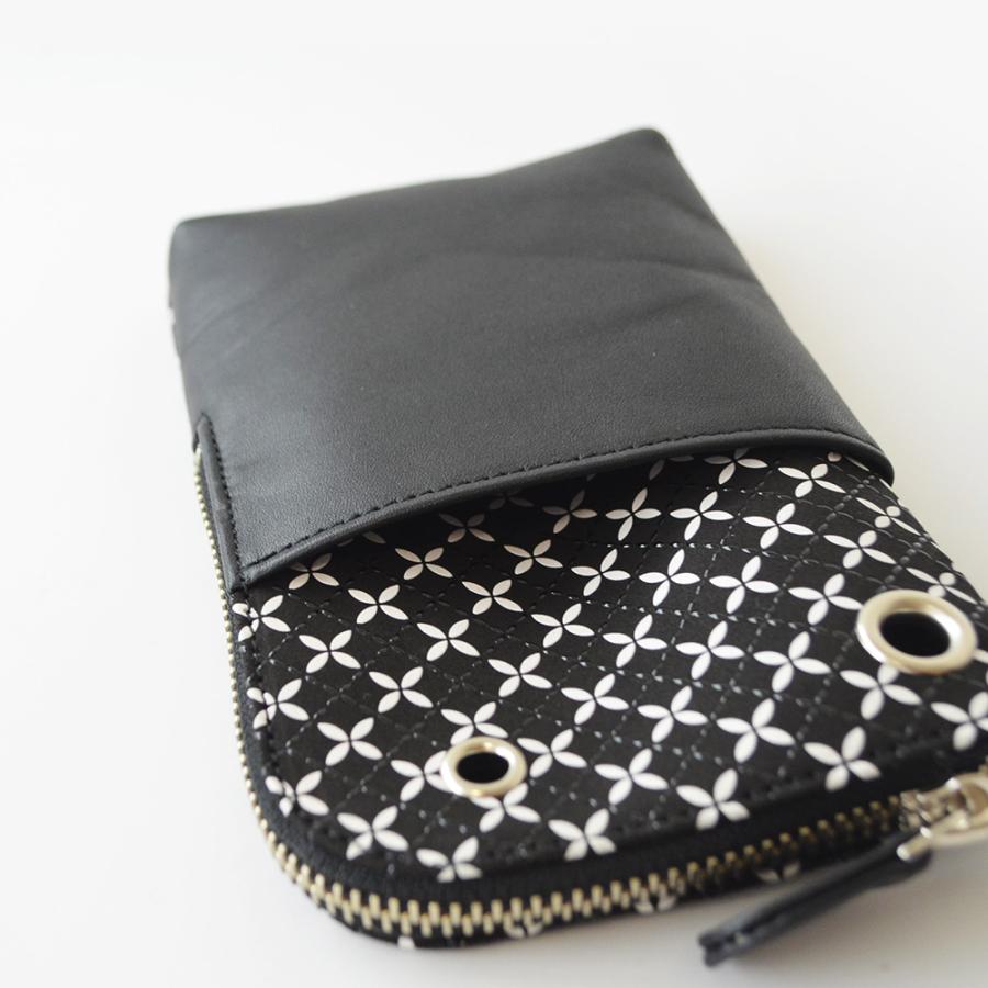 印傳屋（INDEN-YA） バレンタイン スマホポシェット 印伝 8811 そよか