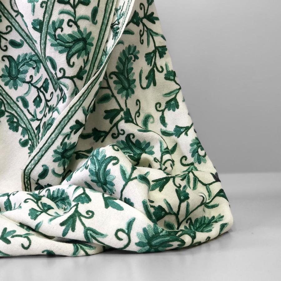 InDream アーリ刺繍ストール 白 ホワイト グリーン  ギフト おしゃれ 2023 誕生日 プレゼント 着物ショール 50代 60代 70代 |  | 07