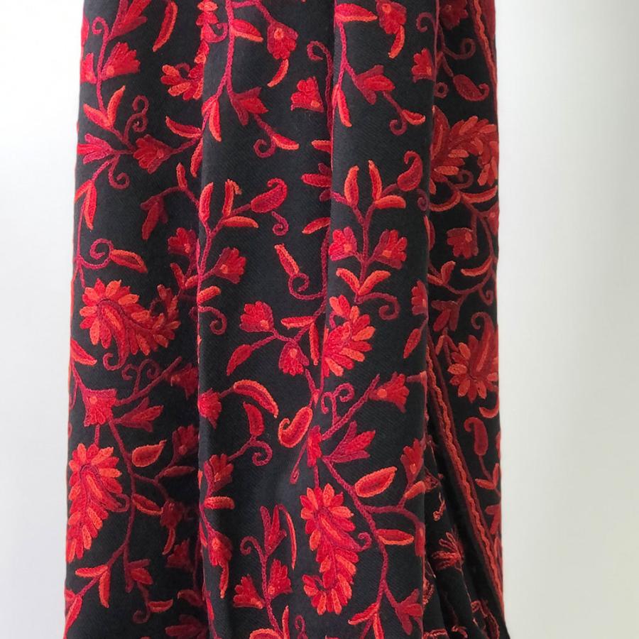 InDream アーリ刺繍ストール 黒 レッド 大判  ギフト おしゃれ 着物ショール クリスマス ギフト 誕生日 プレゼント 50代 60代 70代 |  | 06