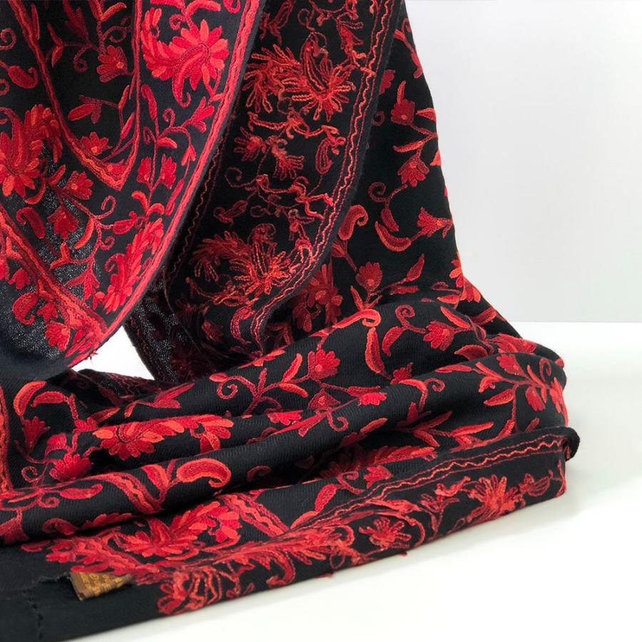 InDream アーリ刺繍ストール 黒 レッド 大判  ギフト おしゃれ 着物ショール クリスマス ギフト 誕生日 プレゼント 50代 60代 70代 |  | 07