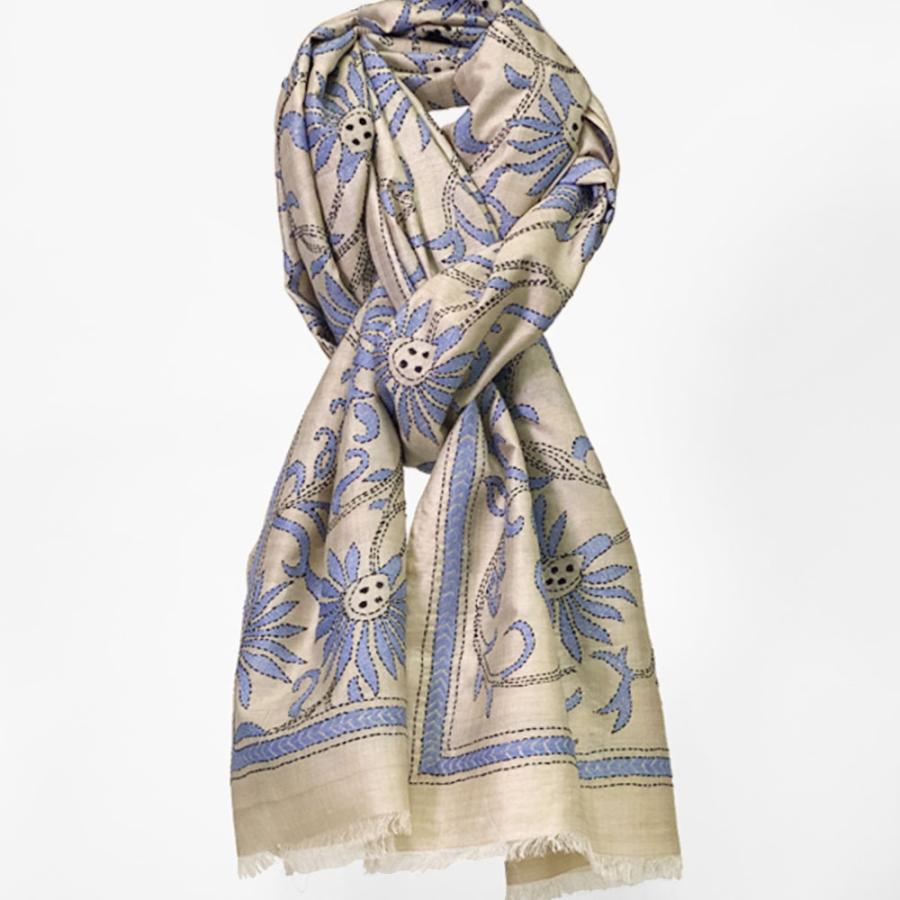 InDream カンタ 刺繍 ストール 85×250cm オフホワイト スカーフ シルク 刺し子 インテリア クリスマス ギフト 誕生日 プレゼント 女性 60代 70代 |  | 15