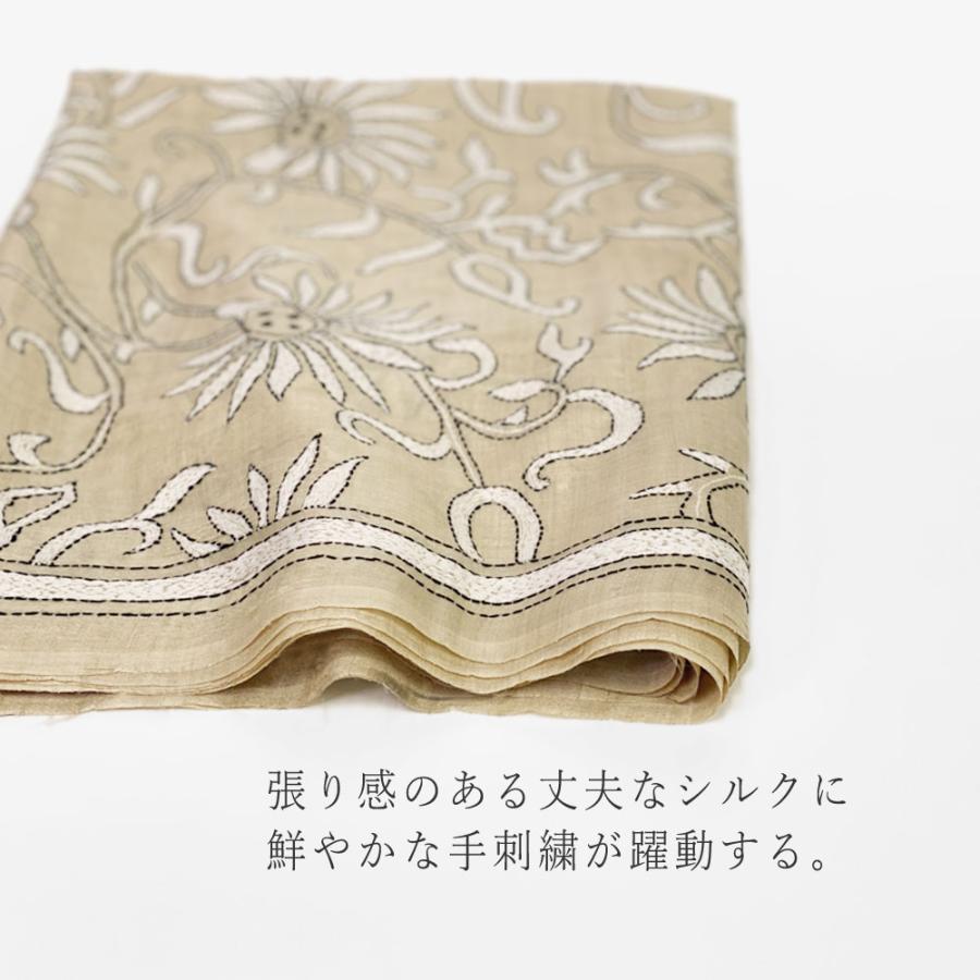 InDream カンタ 刺繍 ストール 85×250cm オフホワイト スカーフ シルク 刺し子 インテリア クリスマス ギフト 誕生日 プレゼント 女性 60代 70代 |  | 08