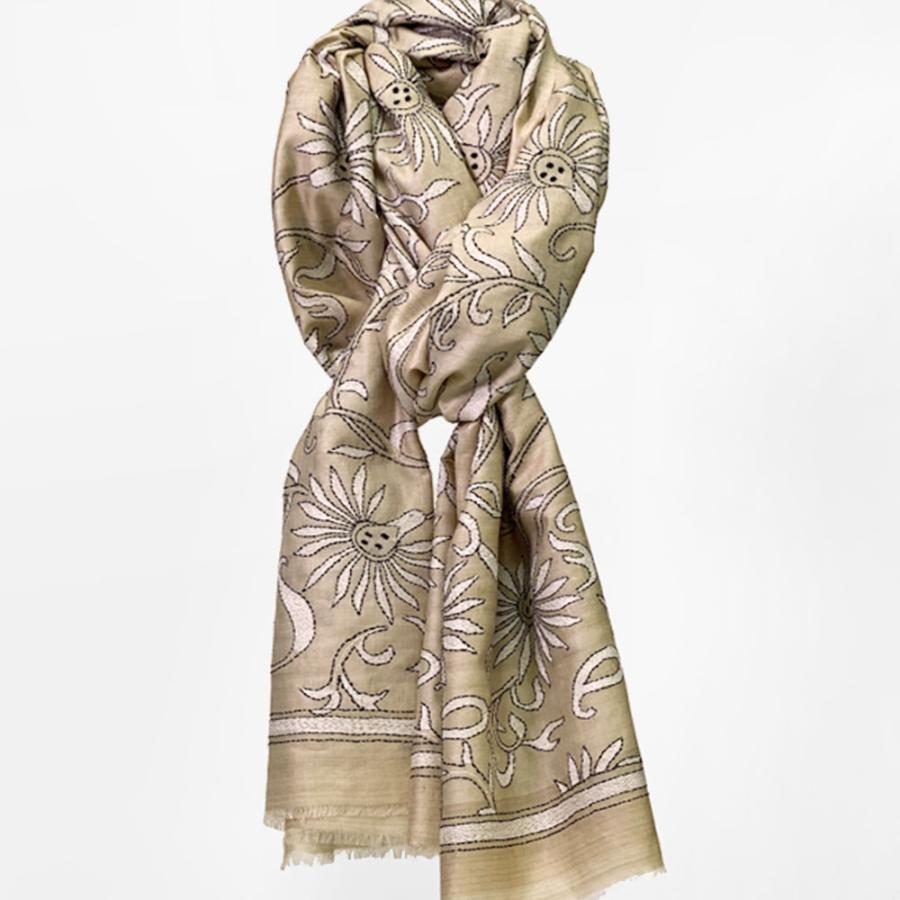 InDream カンタ 刺繍 ストール 85×250cm オフホワイト スカーフ シルク 刺し子 インテリア クリスマス ギフト 誕生日 プレゼント 女性 60代 70代 |  | 09