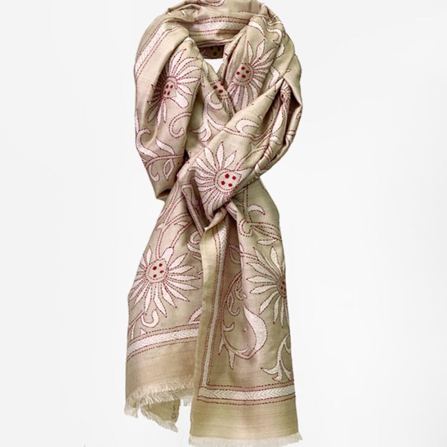 InDream カンタ 刺繍 ストール 85×250cm オフホワイト スカーフ シルク 刺し子 インテリア クリスマス ギフト 誕生日 プレゼント 女性 60代 70代 |  | 12