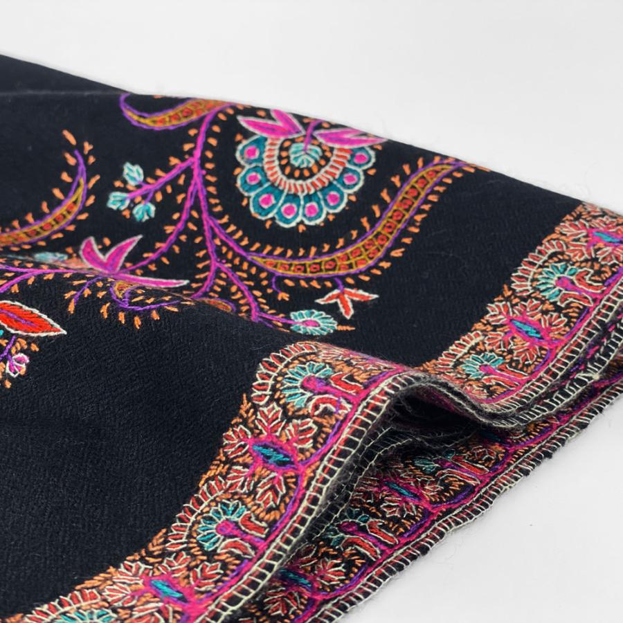 InDream ソズニ刺繍ストール パシュミナ 100cm巾 黒(ブラック) カシミヤ カシミール 着物ショール 結婚式  クリスマス ギフト 誕生日 プレゼント 女性 60代 70代 |  | 07