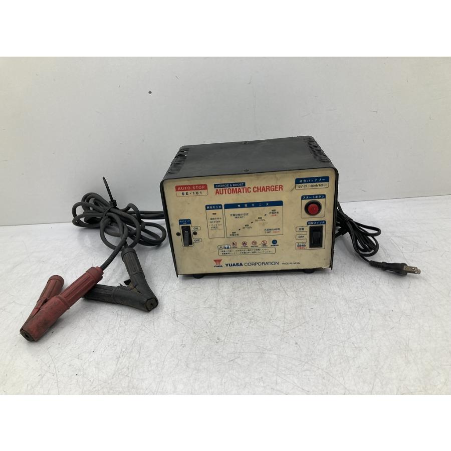 動作OK YUASA 自動車 バッテリーチャージャー SE-101 充電器 12V 充電 