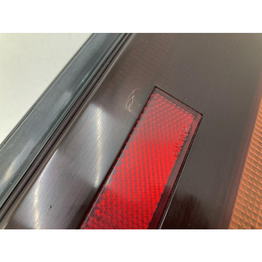 訳アリ 後期 S62年 GS120 クラウン 純正 右 テールランプ IKI 30-109