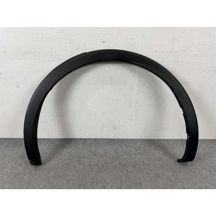 ZVW60 MXWH60 プリウス 純正 左 リア フェンダーアーチ モール 素地