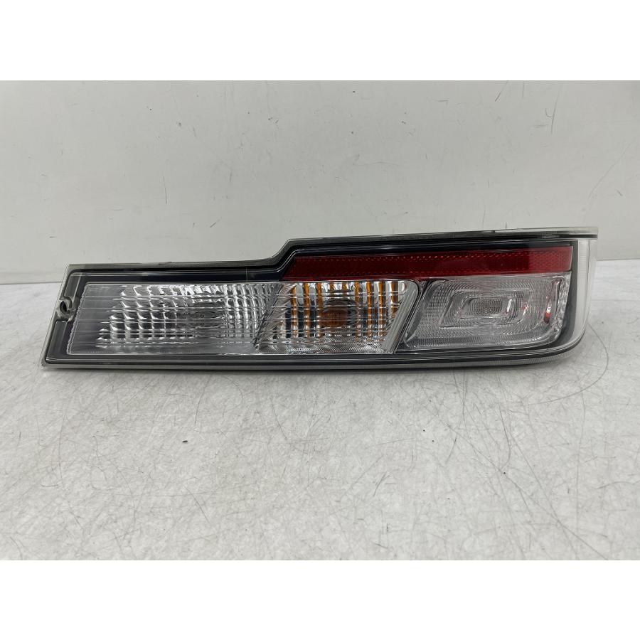 割れ無 S331V 後期 ハイゼット カーゴ 純正 右 テールランプ KOITO 220