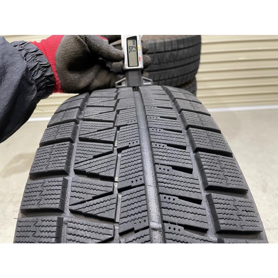 バリ溝 ’15年製 BRIDGESTONE BLIZZAK REVO GZ 225/45R18 4本セット ブリヂストン ブリザック (C5184)の画像