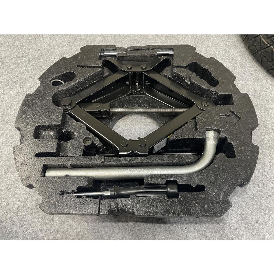 GWS214 純正スペアタイヤ 5H フォルクスワーゲン ザ・ビートル 純正 スペアタイヤ 車載工具 セット