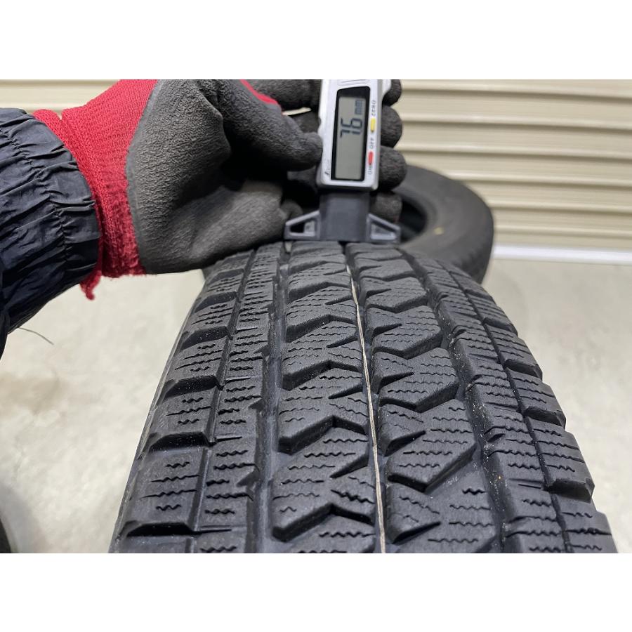 バリ溝 '24年製 BRIDGESTONE BLIZZAK VL10A 145/80R12 86/64N LT ブリヂストン ブリザック (D5148)の画像