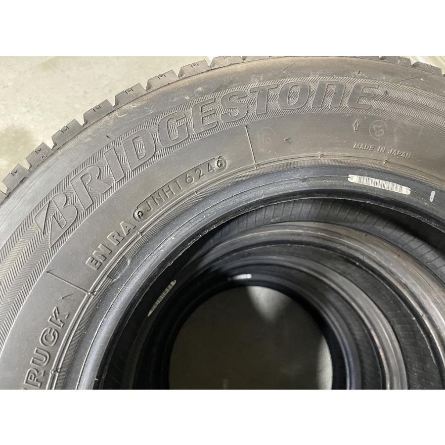 バリ溝 '24年製 BRIDGESTONE W300 145/80R12 80/78N 4本セット ブリヂストン (D5150)の画像