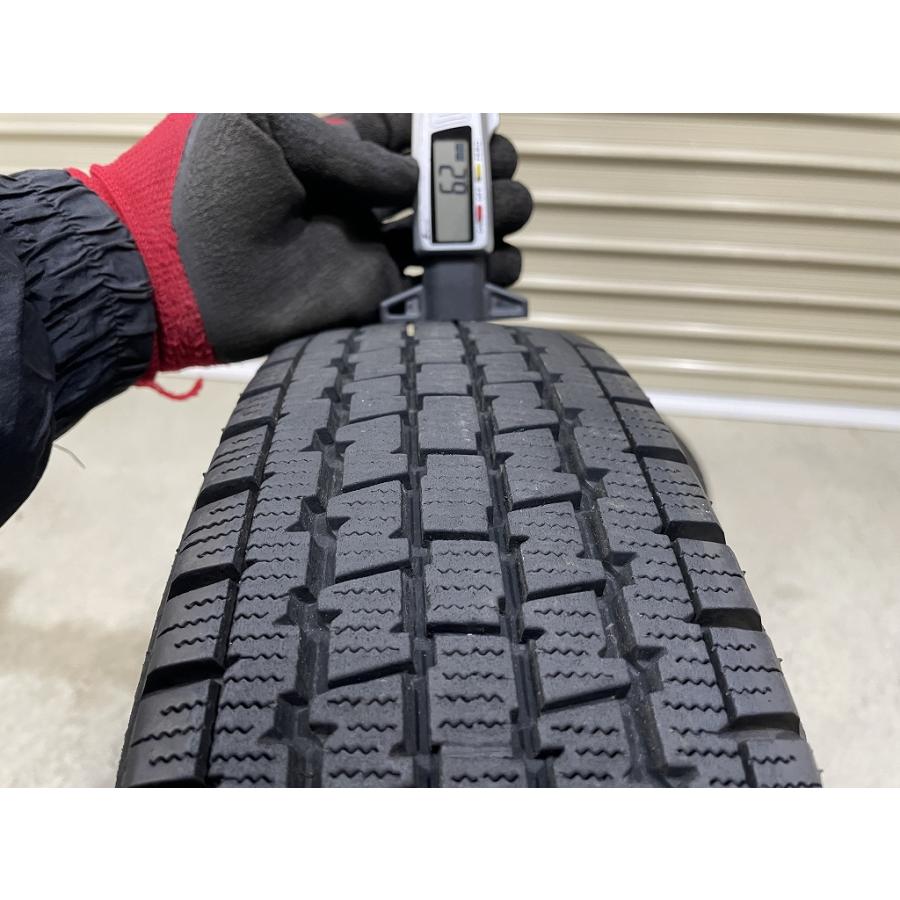 バリ溝 '23年製 BRIDGESTONE W300 145/80R12 80/78N LT 4本セット ブリヂストン (D5152)の画像