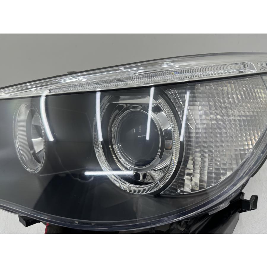 良品 点灯OK 取付OK BMW E60 5シリーズ 前期 HELLA製 HID ヘッドライト