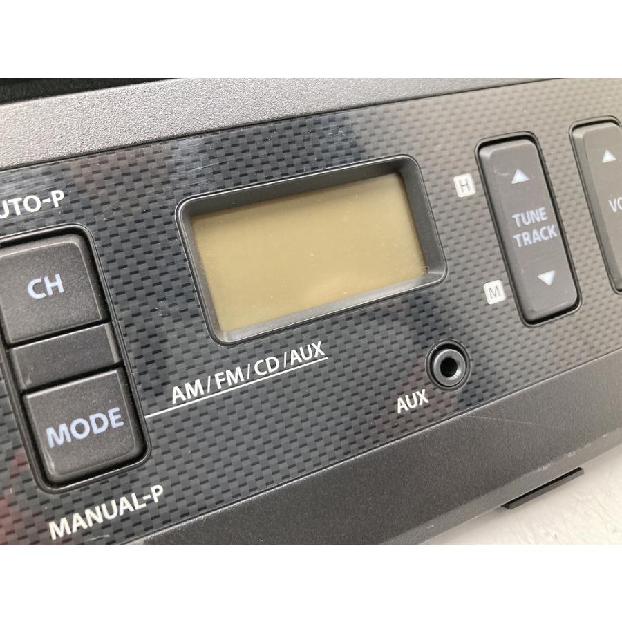 新車外し 動作OK スズキ 純正 オーディオデッキ CD AUX AM/FMラジオ