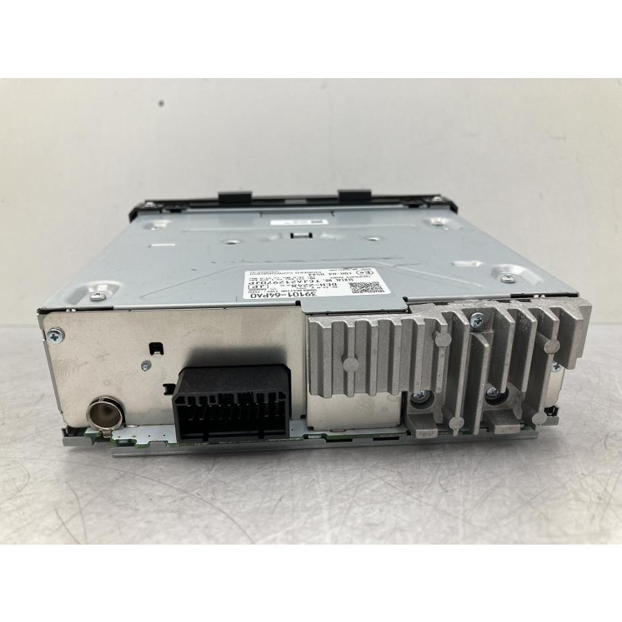 新車外し 動作OK スズキ 純正 オーディオデッキ CD AUX AM/FMラジオ