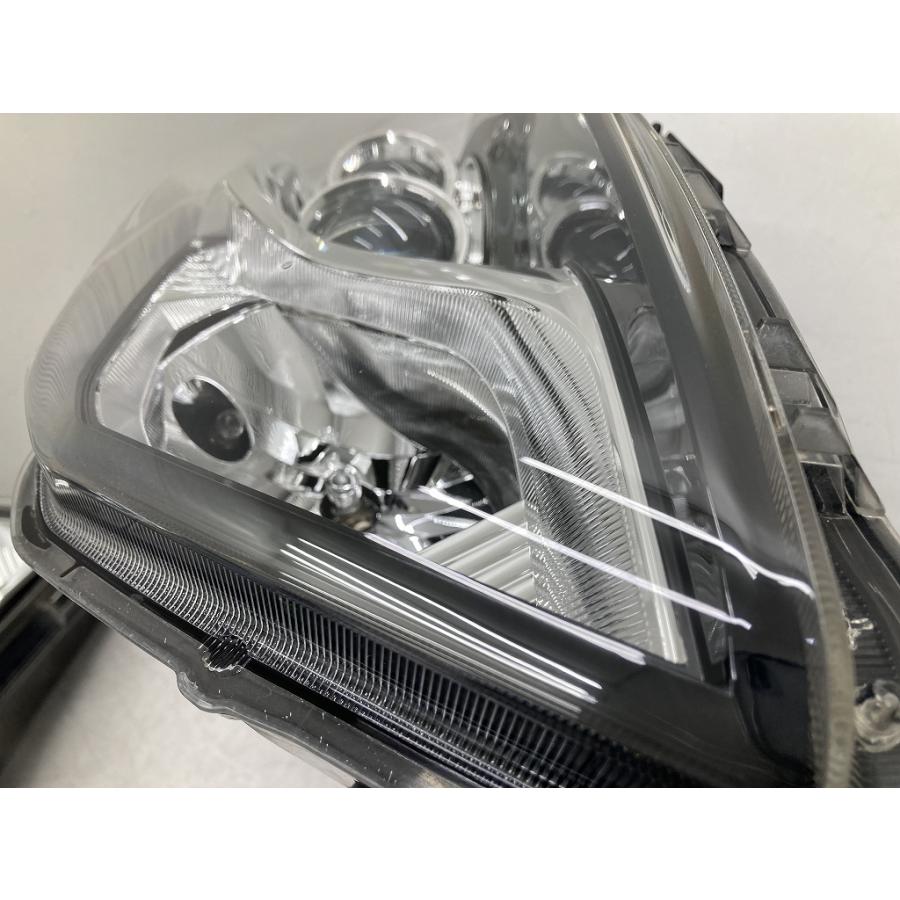 美品 割れ無 点灯OK 後期 LA100S ムーヴ カスタム 純正 LED ヘッド