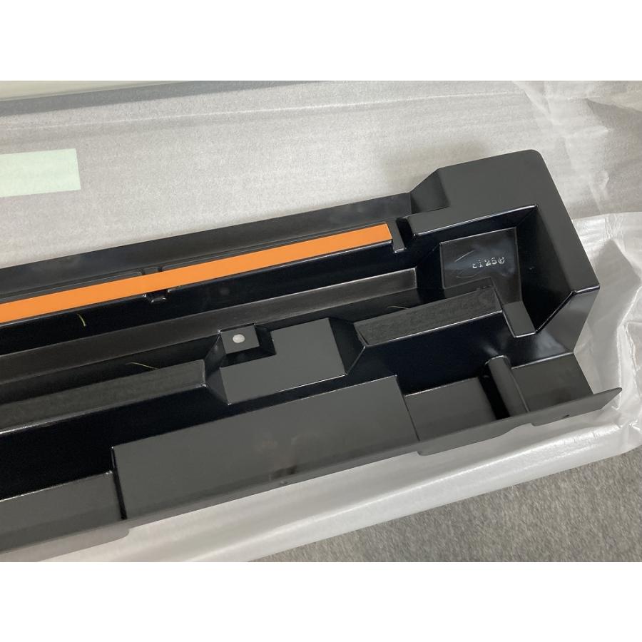 未使用 CV5W デリカD5 ローデスト 純正 左 スライドドア サイドパネル