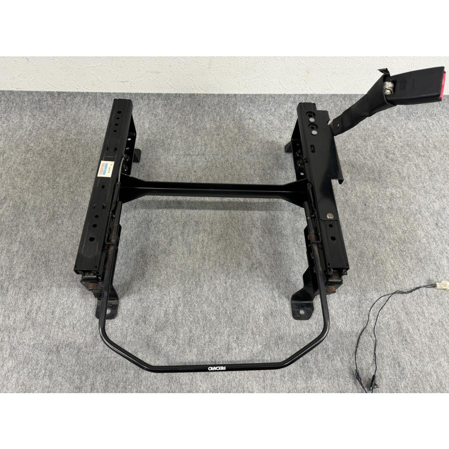 曲り無 MH23S ワゴンR RECARO レカロ 右 シートレール 運転席 2088.540 