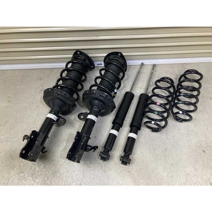 ホンダ　ステップワゴン　純正サスペンション 新車外し RP3 後期 ステップワゴン スパーダ 純正