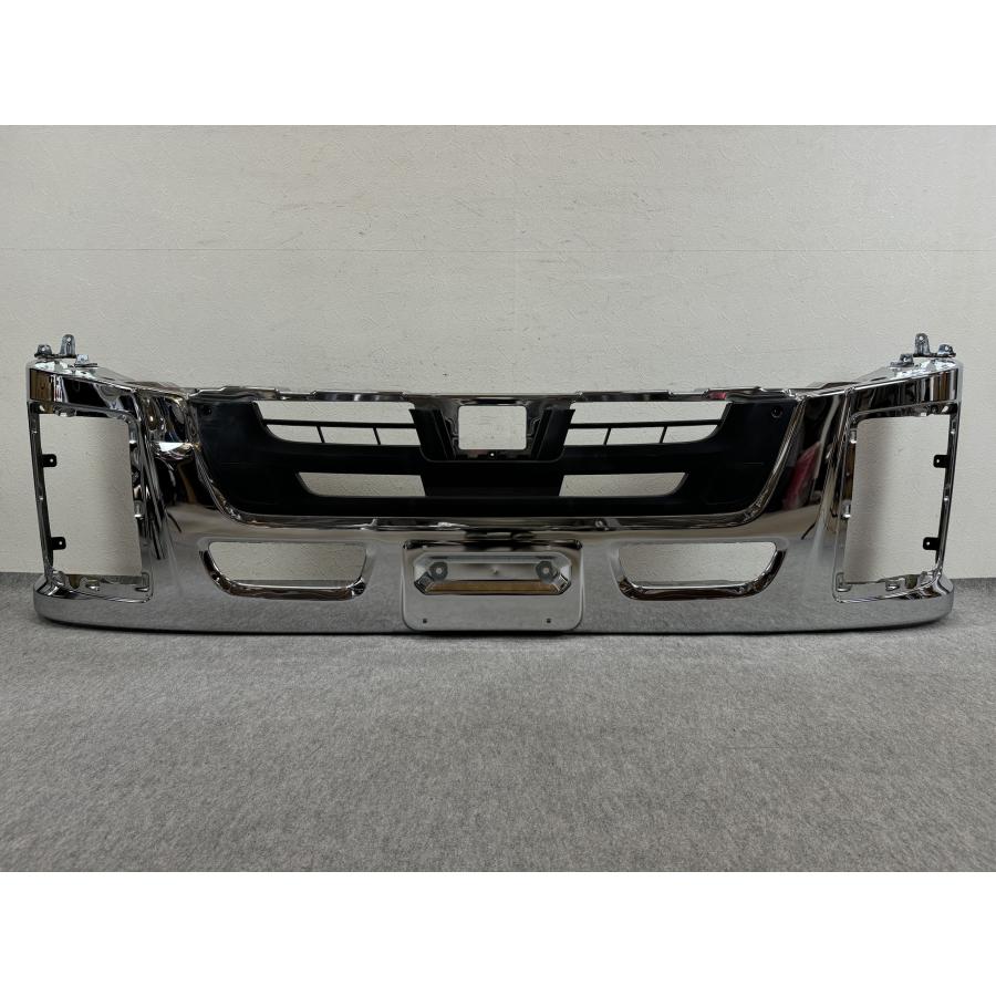 イスズ　ギガ　ファイブスター　純正メッキフロントバンパー ISUZU いすゞ ファイブスター GIGA ギガ 純正 メッキ フロントバンパー