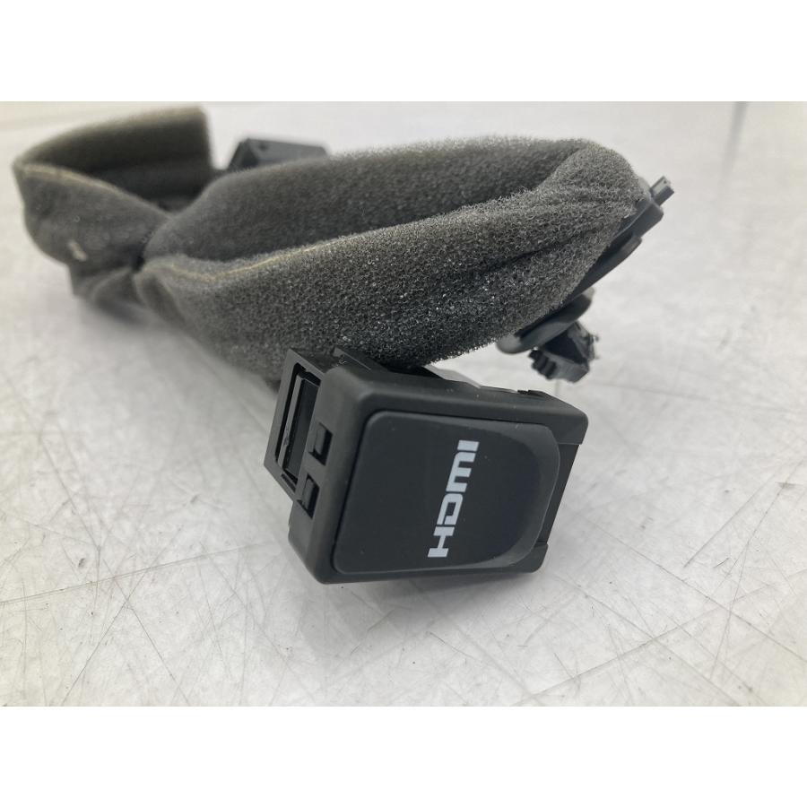 美品 ダイハツ 純正 クラリオン メモリーナビ QY-1140 86100-B2190
