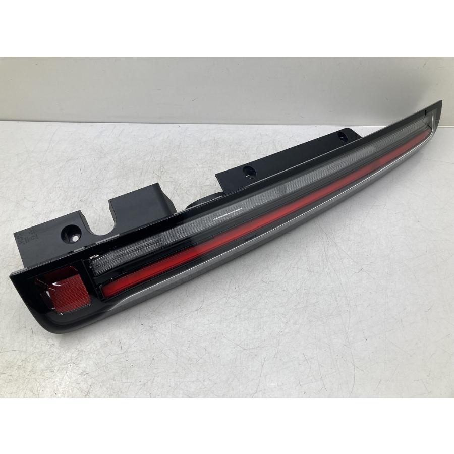 RP6 RP7 RP8 ステップワゴンスパーダ 右テールランプ W6329 