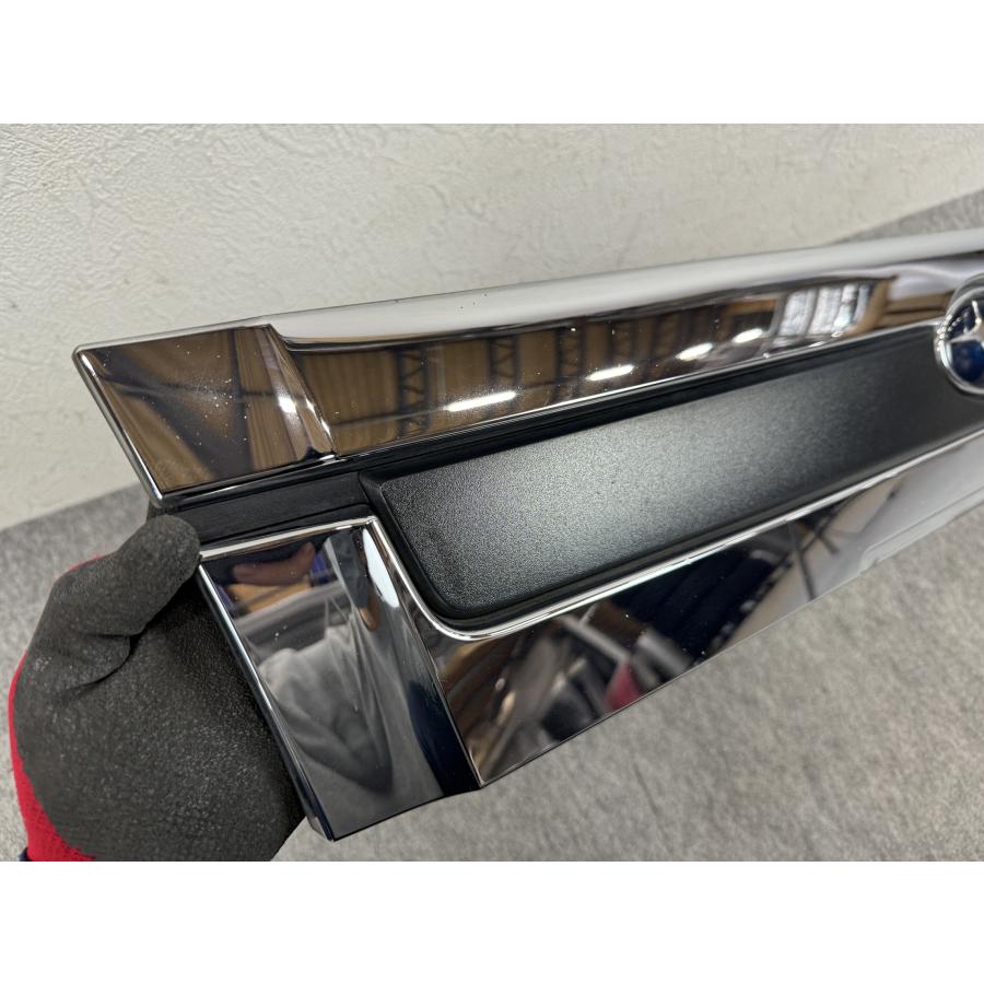 題名 新車外し　　 サンバー ディアス　 純正グリル H21年 TW1 サンバーディアス 純正 フロントパネル メッキパネル