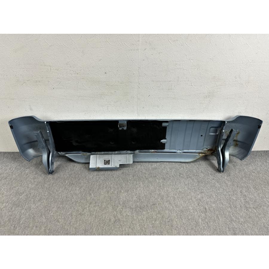 H22年 TV2 サンバーバン 純正 リアバンパー エンジンカバー ヒンジ付き