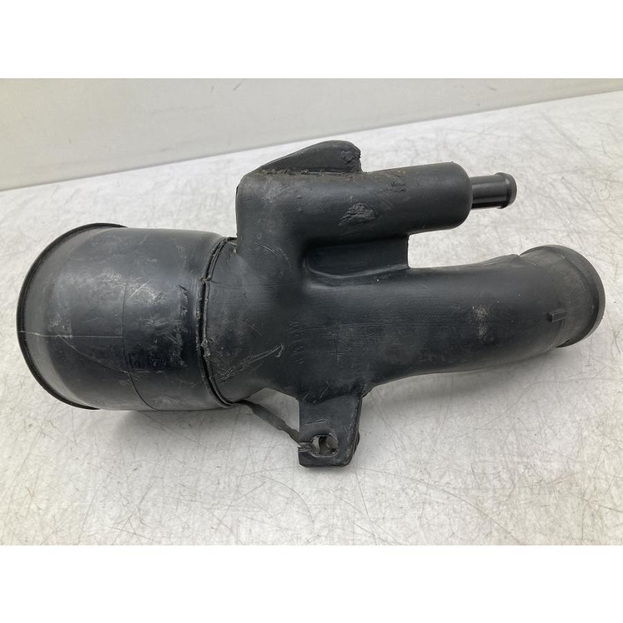 NISSAN r32スカイライン ツードア用給油口エアーブラシ(ステッチ)吹き NISSAN r32スカイライン ツードア用給油口エアーブラシ(ステッチ)吹き