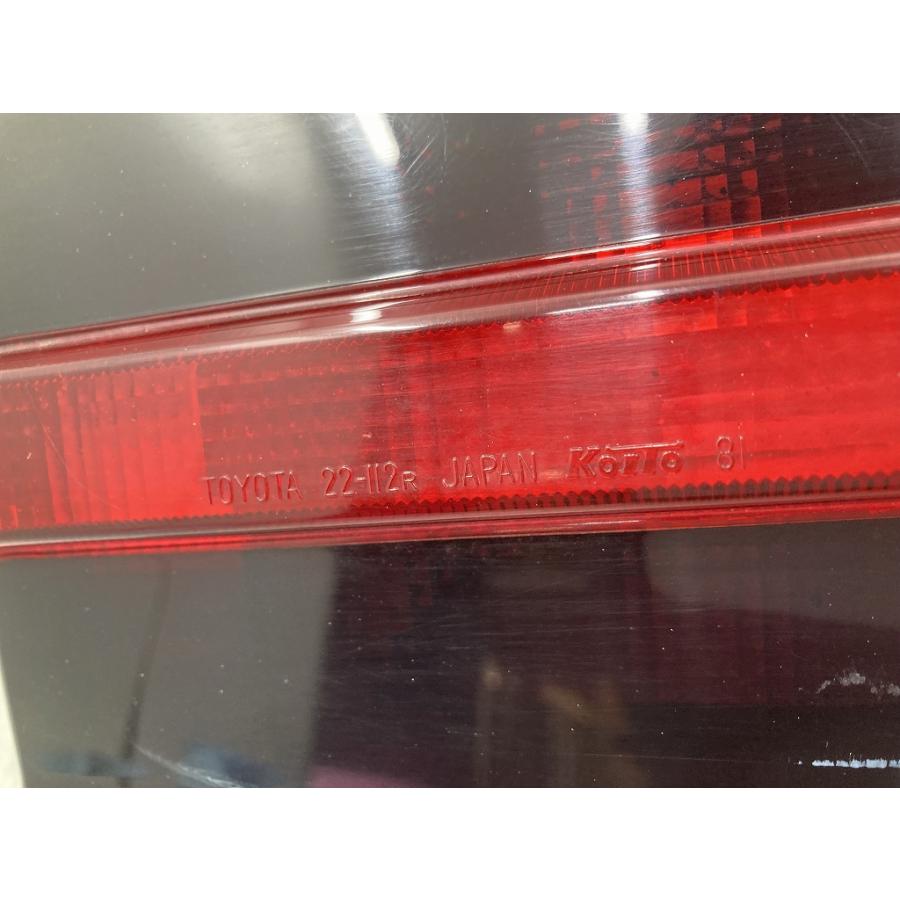 トヨタ GX61 後期 マークII 純正 右 テールランプ KOITO 22-112 81 60