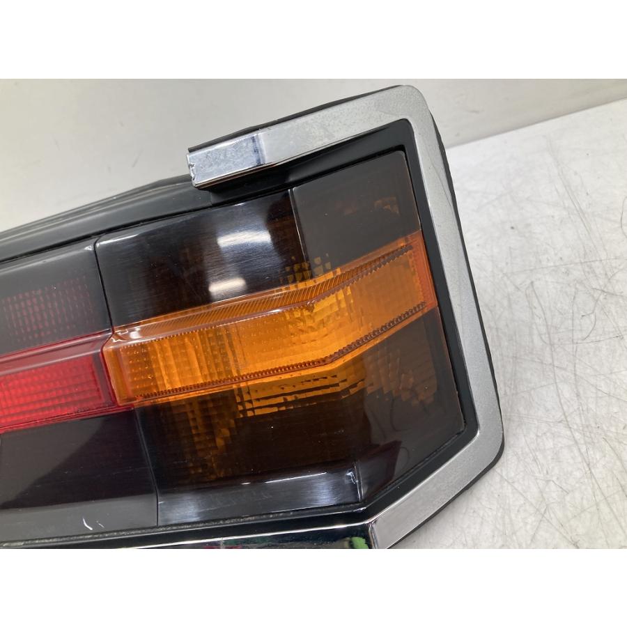 トヨタ GX61 後期 マークII 純正 右 テールランプ KOITO 22-112 81 60