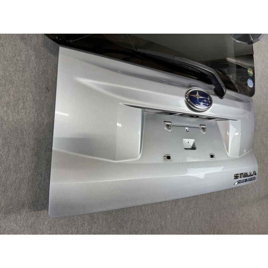 割れ無 凹み無 H28年 LA150F ステラカスタム 純正 バックドア