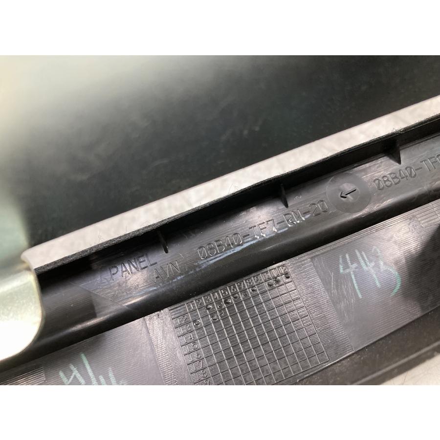 割れ無 GG8 フィット シャトル 純正 オーディオパネル 9インチナビパネル 08B40-TF7-RM-20 VXM-135VFNI取外し ...