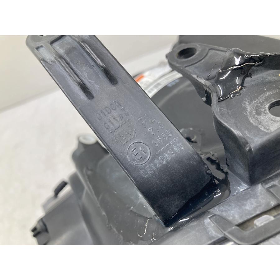 美品 取付OK 点灯OK HE22S ラパン ショコラ 純正 HID 右 ヘッドライト