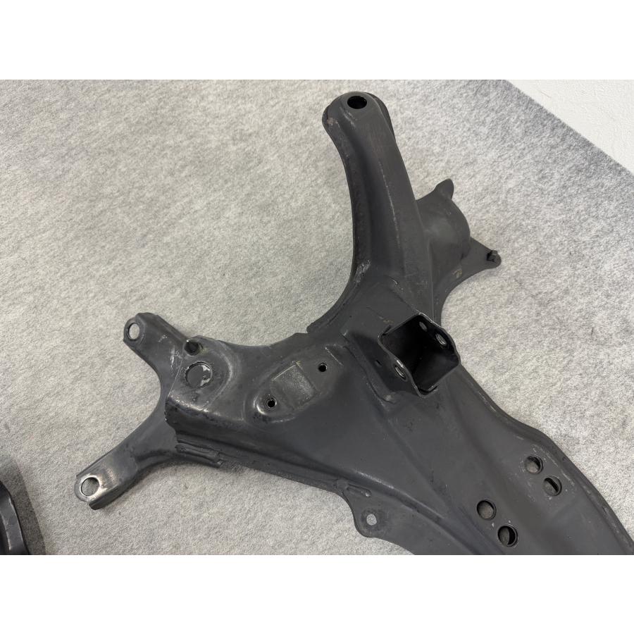 H8年 ST202 セリカ 純正 フロントメンバー エンジンメンバー 足回り