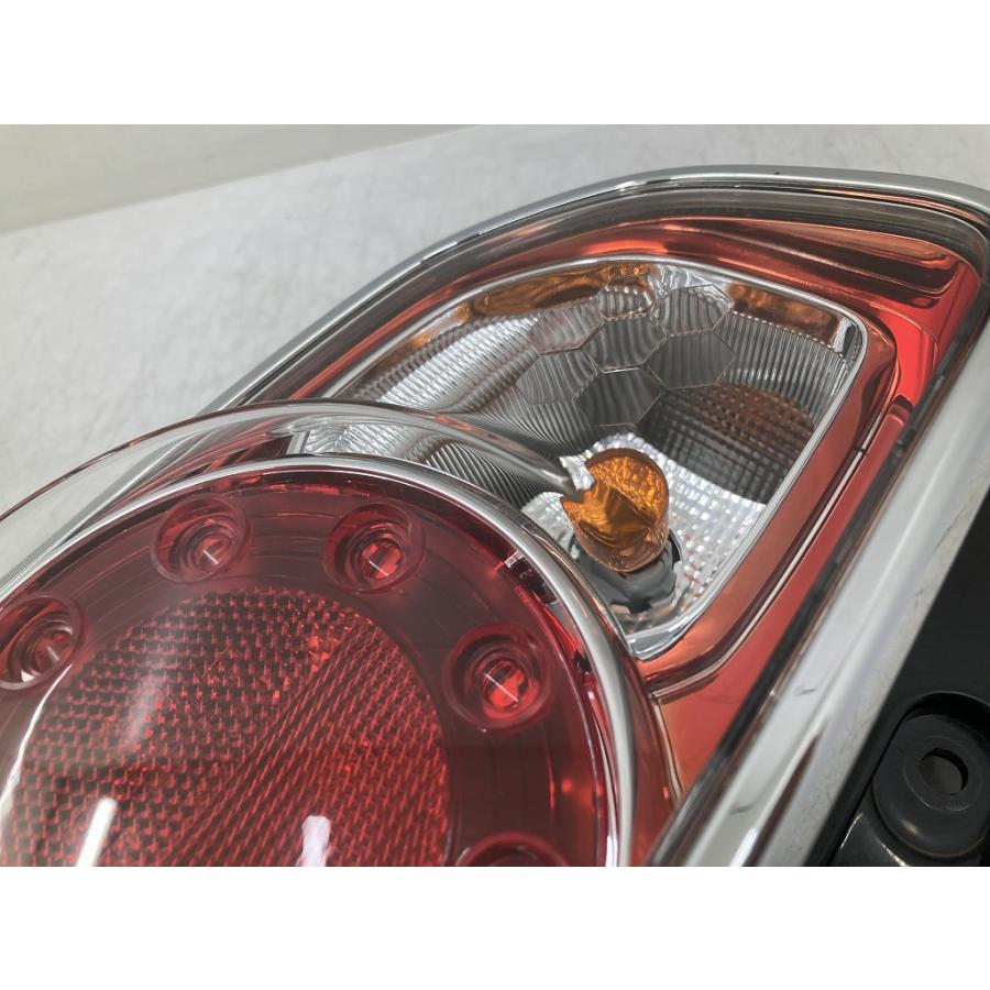 割れ無 点灯OK MR31S ハスラー 純正 左 テールランプ TOKAIDNESO 35603