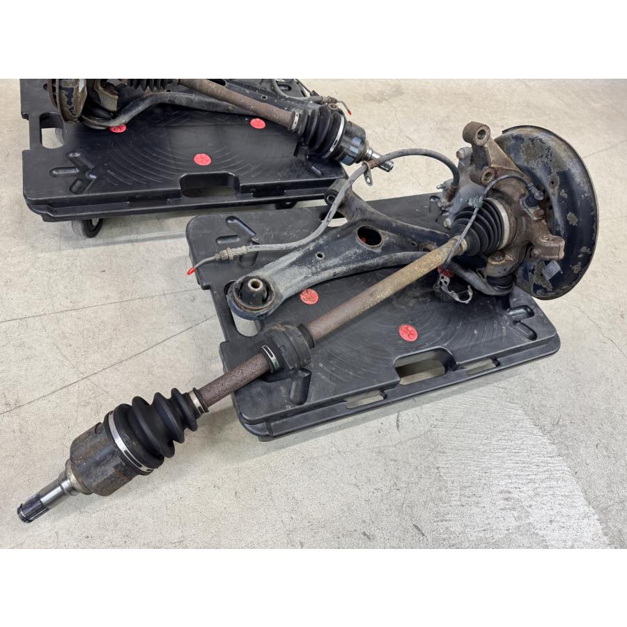 後期 NCP13 ヴィッツ RS TRDターボ 走行2.7万km 純正 フロント ハブ 