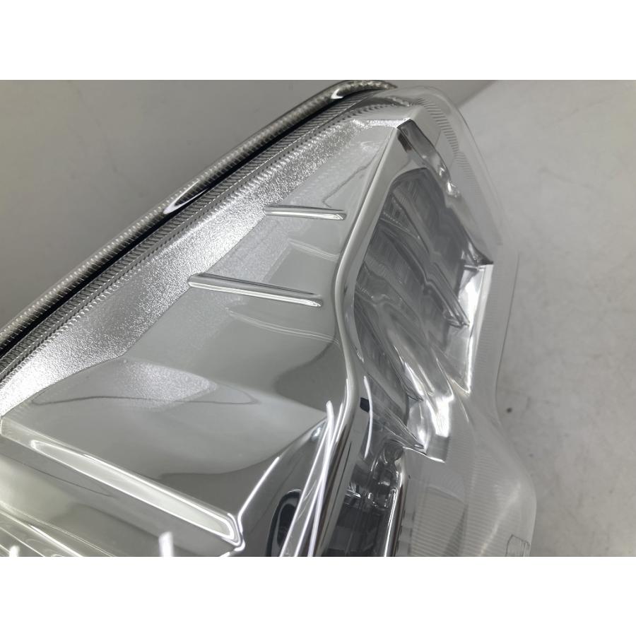 美品 割れ無 LA600S タントカスタム 純正 左 テールランプ TOKAIDENSO