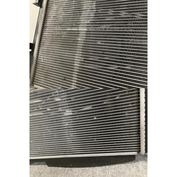 割れ無 動作OK ZN8 GR86 純正 デンソー ラジエーター 422136-9260