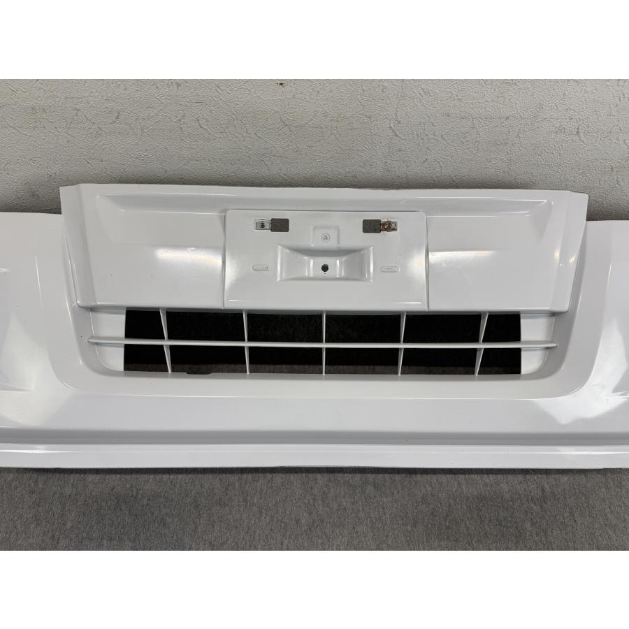 H23年 後期 TV1 サンバートラック 赤帽 純正 フロントバンパー 白 ホワイト TV2 TT1 TT2 TW1 TW2 (U4580 ...