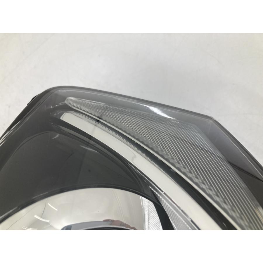 美品 割れ無 点灯OK アウディ A3 8P 後期 純正 HID ヘッドライト 左右 
